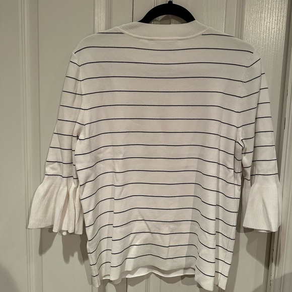 EUC hugo boss womens sweater - Picture 4 of 5